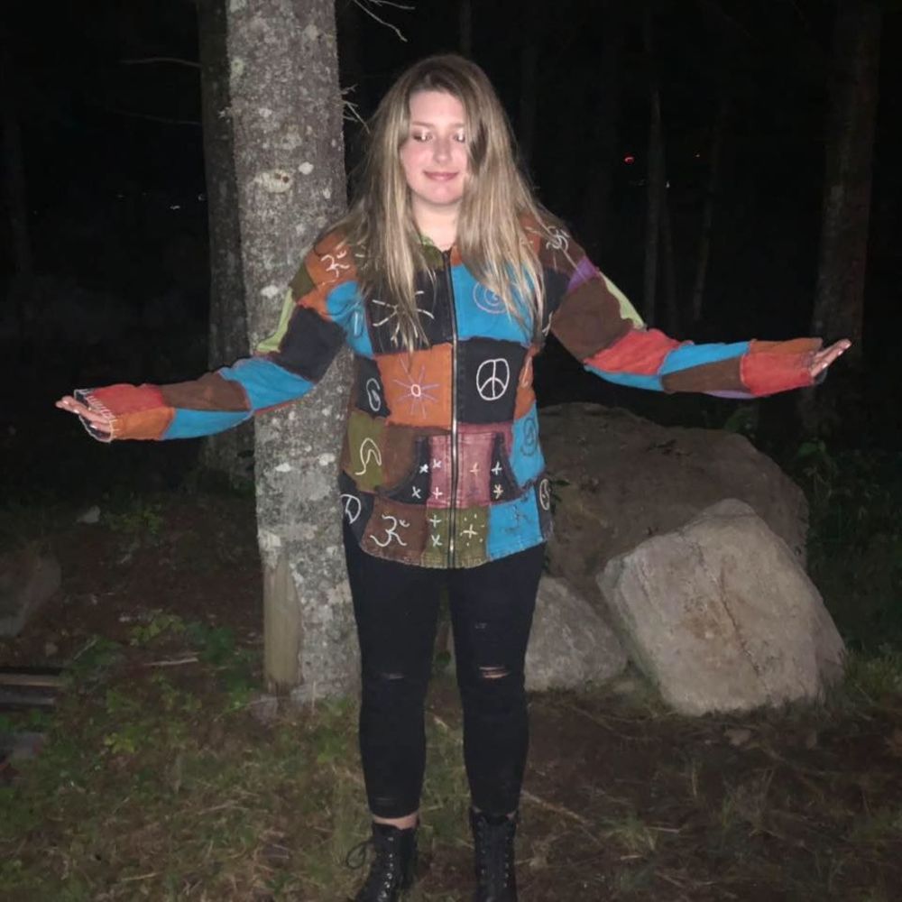 Meet your Posher, Jaelyn